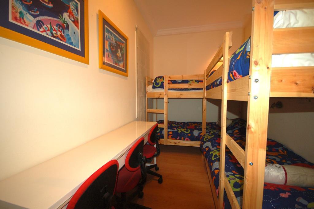 Lets Holidays Centric Apartment In Барселона Стая снимка
